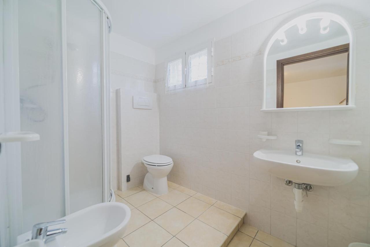 Aparthotel Il Poggio Marcuccio à Lacona Extérieur photo