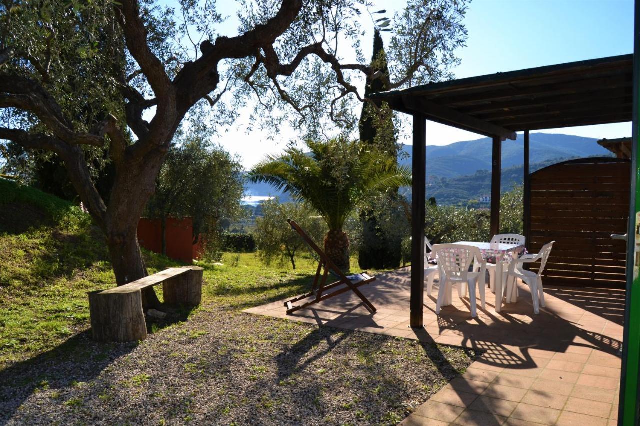 Aparthotel Il Poggio Marcuccio à Lacona Extérieur photo
