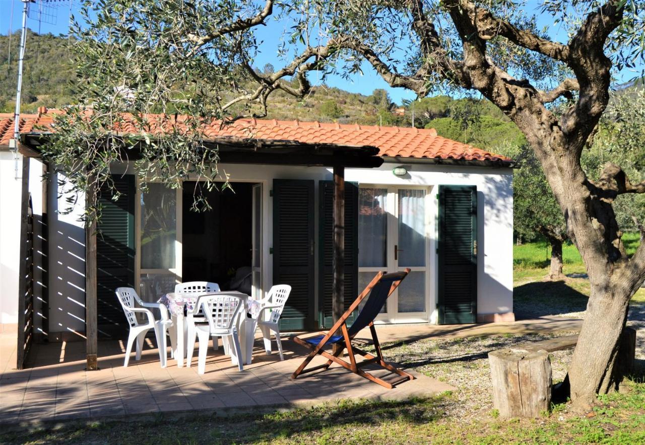 Aparthotel Il Poggio Marcuccio à Lacona Extérieur photo