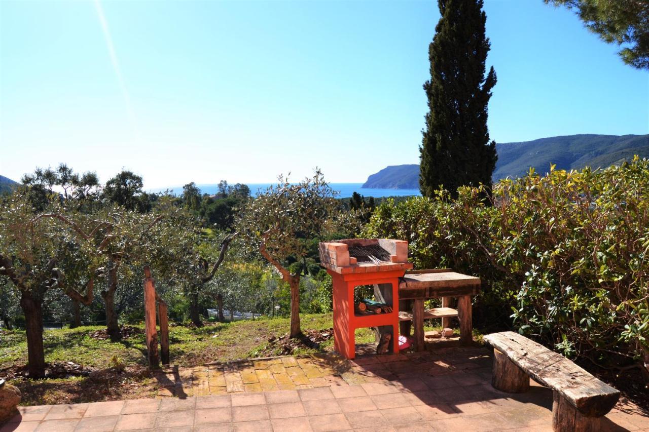 Aparthotel Il Poggio Marcuccio à Lacona Extérieur photo